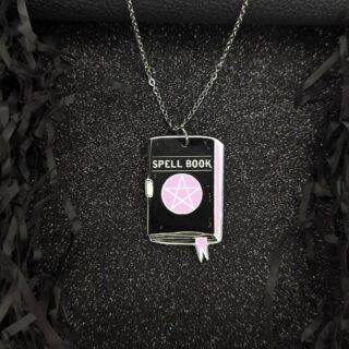 Кулончик Spell Book