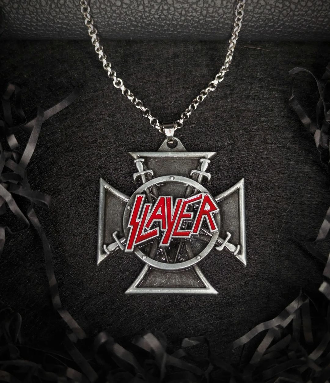 Кулон Slayer