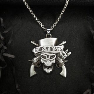 Кулон Guns and Roses