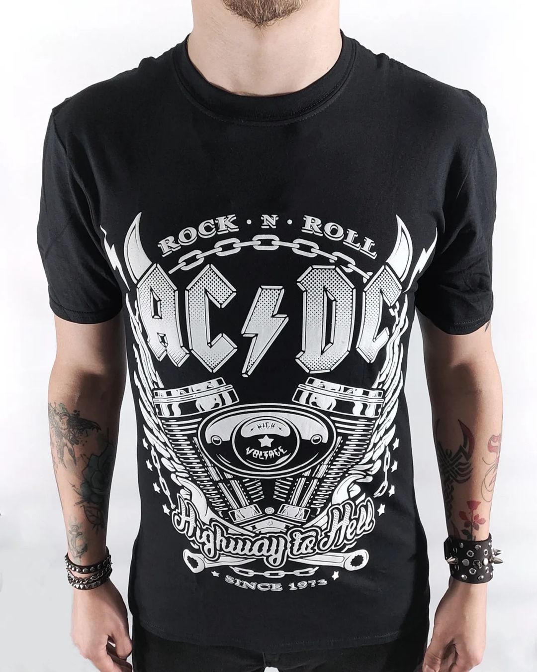 Футболка AC/DC Highway to hell